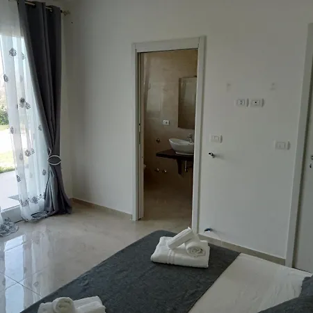 ベッド・アンド・ブレックファスト B&B Villa Bello